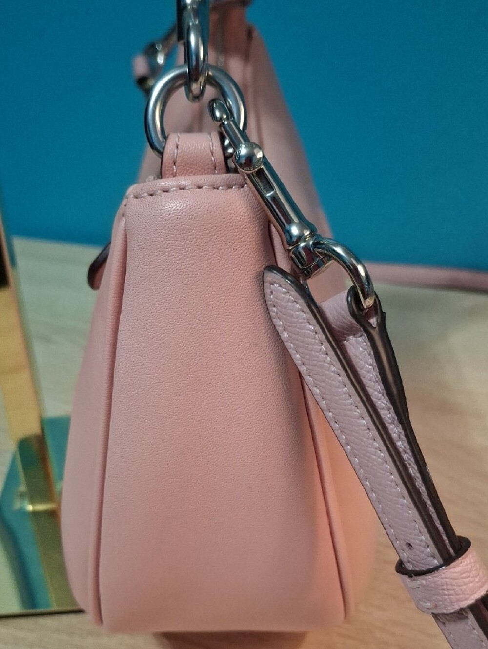 Coach TERI Blush Leather Quilted Signature C Shoulder Bag STYLE CJ608 - Picture 3 of 15